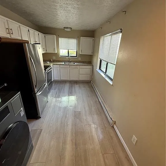 658 Sumner St #662 — Photo 4