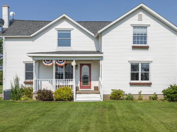 23069 220th Ave, Paris, MI 49338
