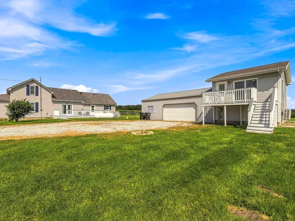 10520 E State Road 10, Culver, IN 46511