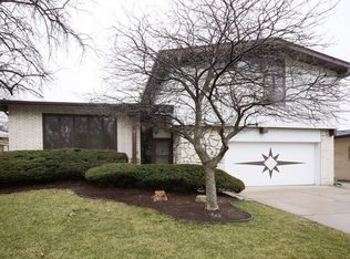 9217 S Keeler Ave, Oak Lawn, IL