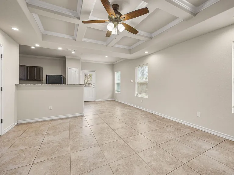 6615 Arancione Ave #104 — Photo 2