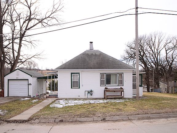 5th image of 606 E 7th St