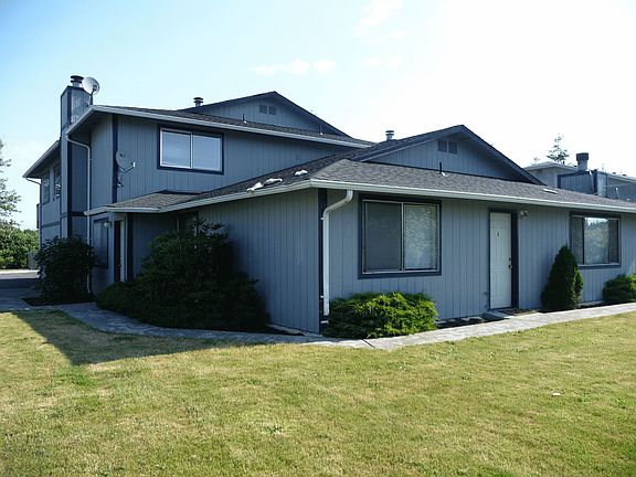 2nd image of 2730 Laukala Pl