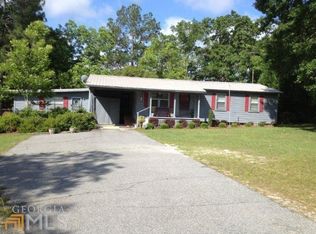 22 E Fifth St, Helena, GA 31037