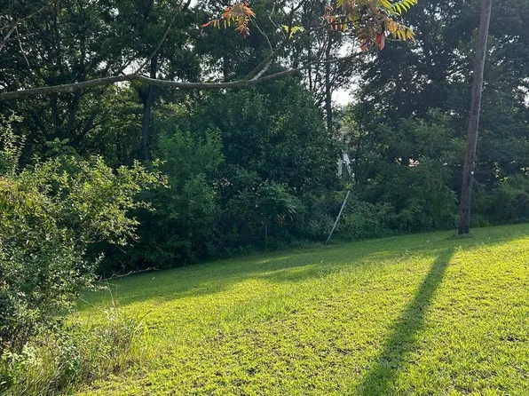 989 Horseman Dr, Auburn, PA 17922