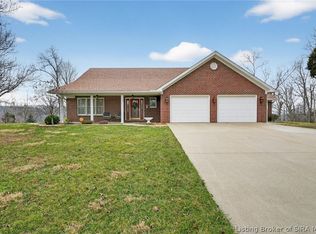 7135 E Hiawatha Heights, Leavenworth, IN