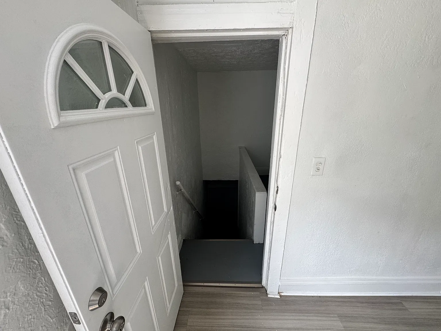 4 bed, 1244 sqft, $1,470 — Photo 2