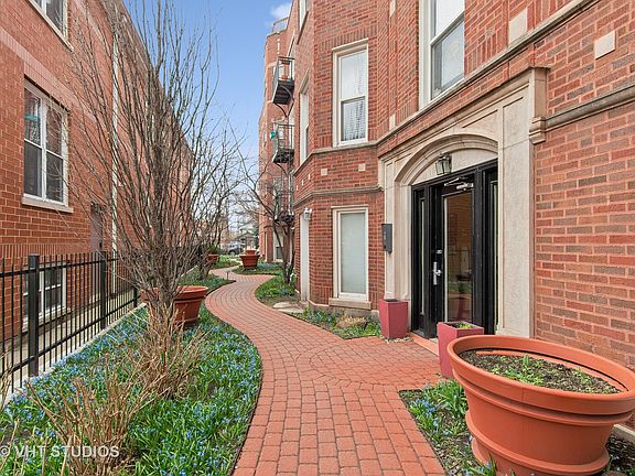 2nd image of 4445 N Paulina St APT D3