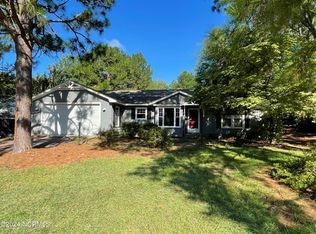 125 Lost Tree Rd, Pinehurst, NC 28374