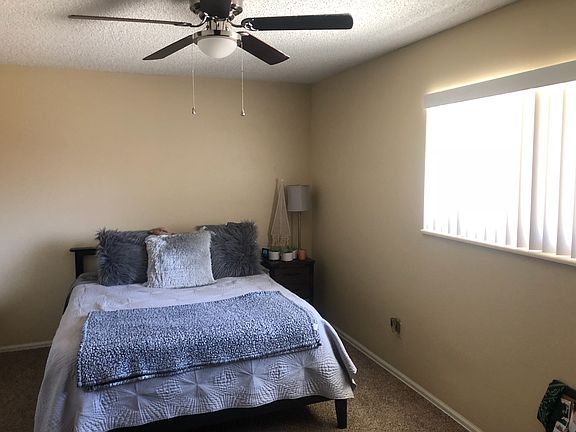 4th image of 3931 Applewood Dr