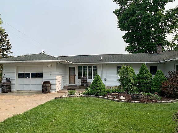 2nd image of 6450 W Lake Dr