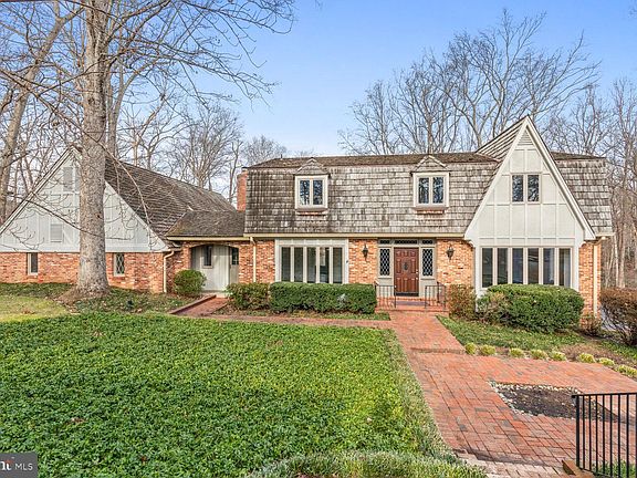 4th image of 10112 Captain Hickory Pl