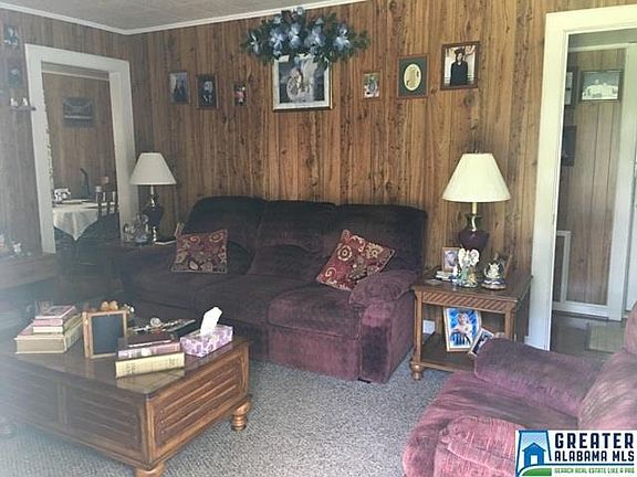 3rd image of 636 Broadway Ave