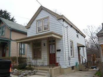 4th image of 4324 Hays Ave