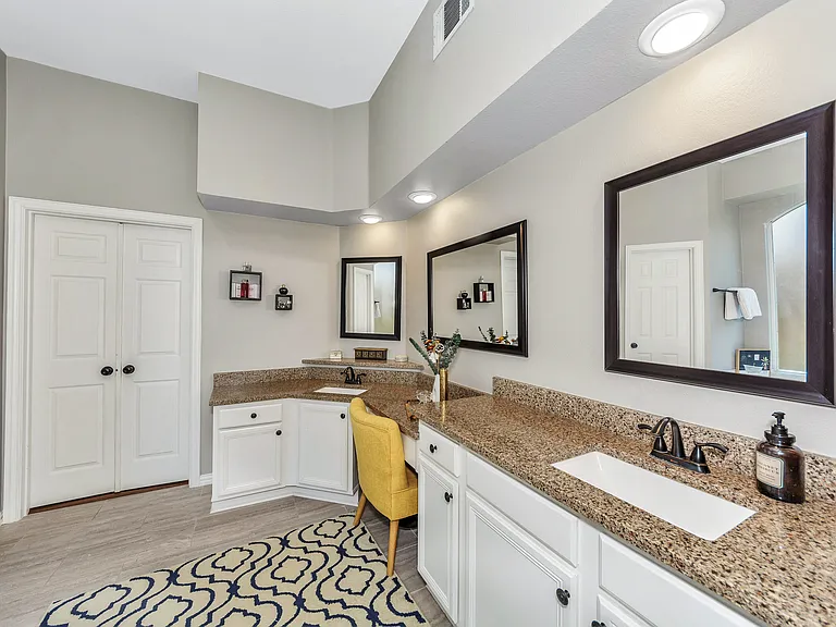 3608 Edgestone Dr — Photo 29