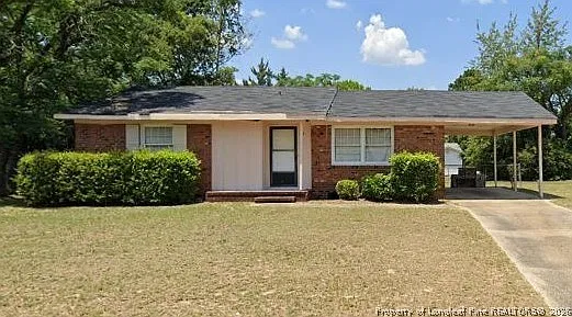 912 Spellman Dr