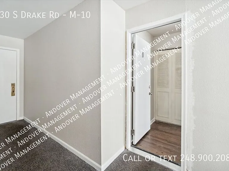 330 S Drake Rd #M-10 — Photo 27