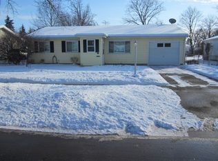 725 W Carlton Ave, Elkhart, IN 46517