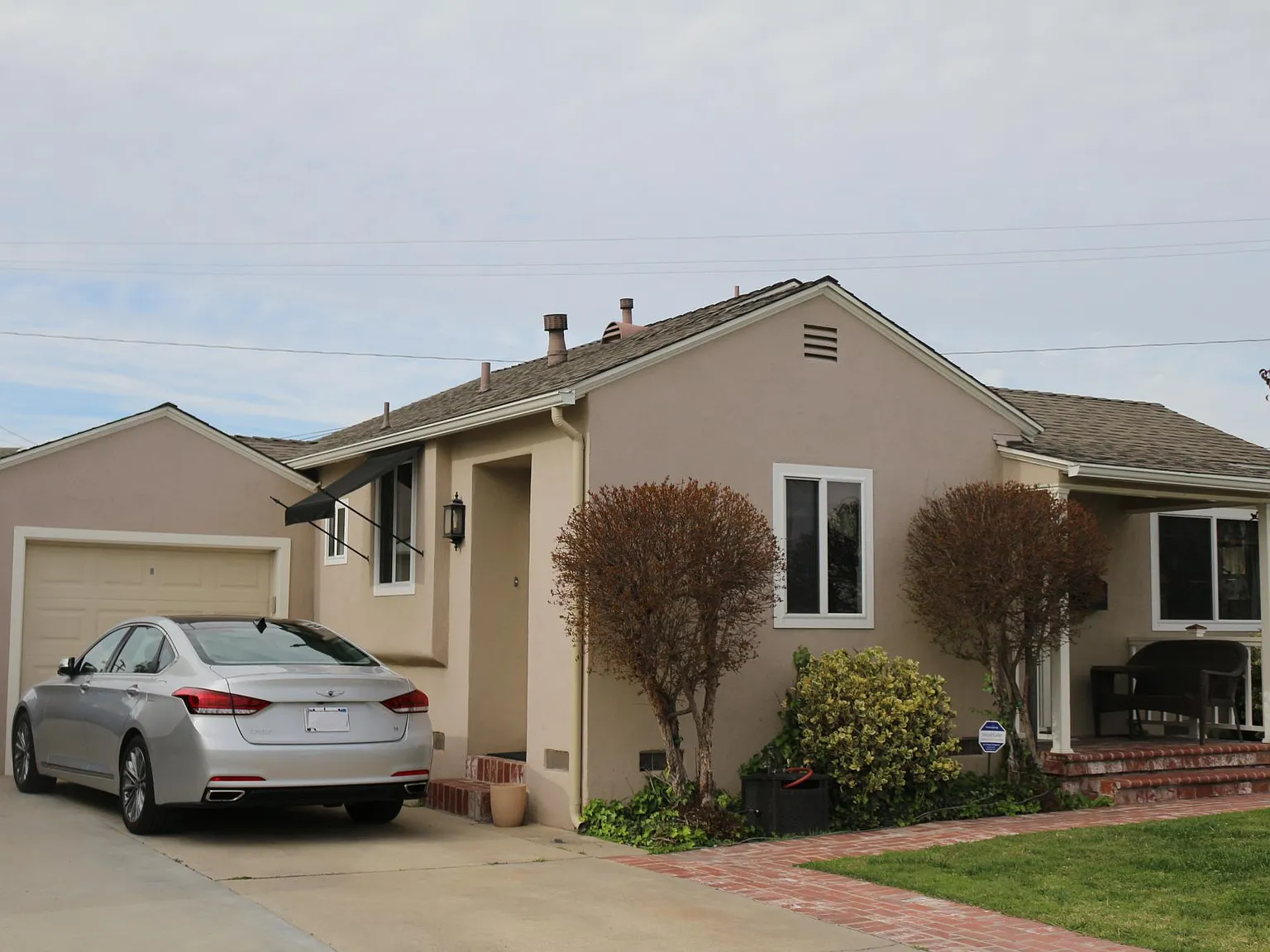 2 bed, 800 sqft, $2,965 — Photo 2