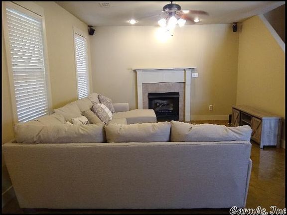 4th image of 129 Prospect Park Dr