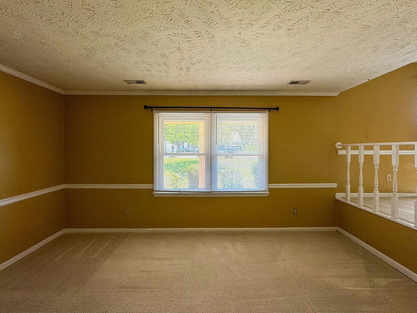 Charming 3 Bed 2.5 Bath Fayetteville Home — Photo 4