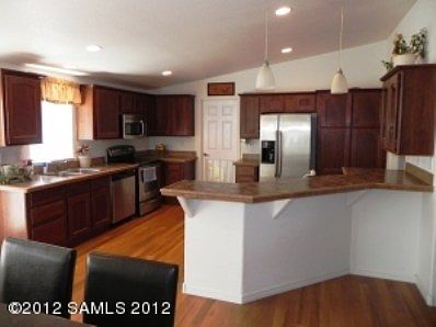 2nd image of 10044 S Brittany Ln