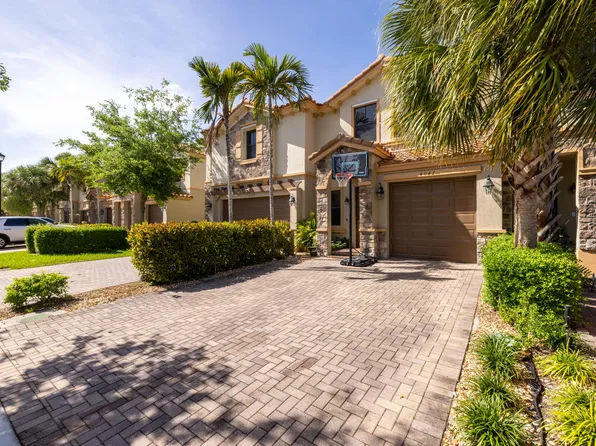 4047 Allerdale Place, Coconut Creek, FL 33073