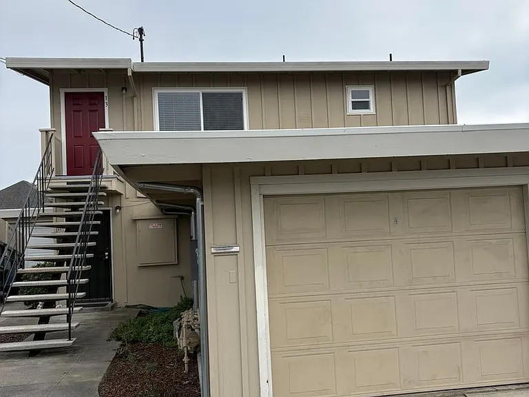 13 Alma Ct — Photo 1