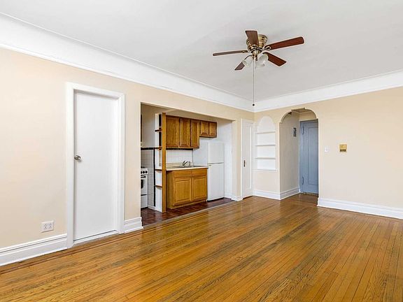 4th image of 35-45 81st St #E03