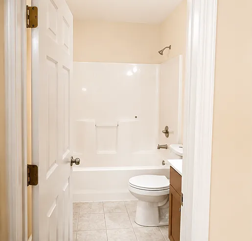 665 Jones Ave NW — Photo 8