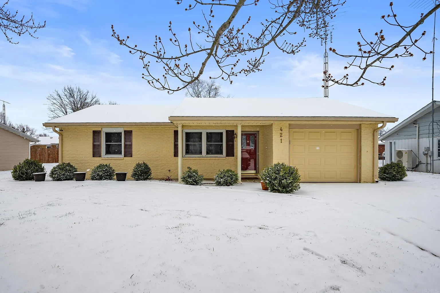 421 W Albany Ct photo 1