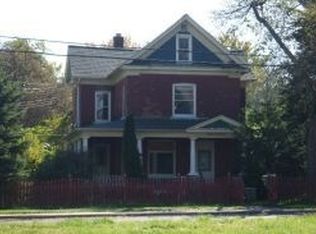 2125 Lockport St, Niagara Falls, NY 14305