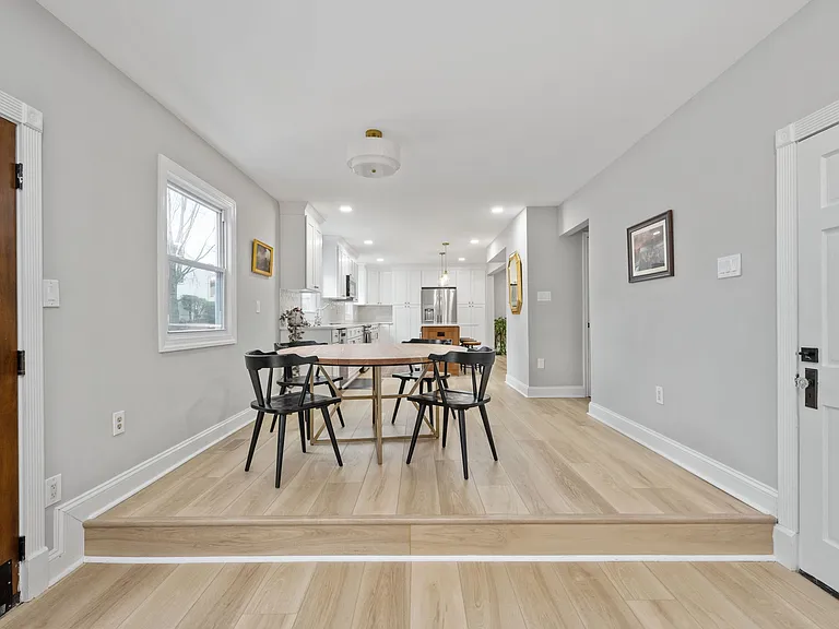 1312 Yellow Tavern Ct — Photo 23