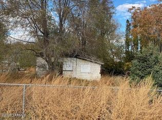 803 Pioneer Ln, Union Gap, WA 98903