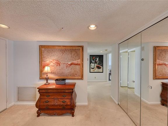 2nd image of 1480 Gulf Blvd APT 6