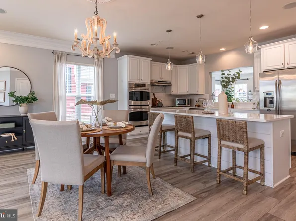 144 Claiborne St, Chester, MD 21619