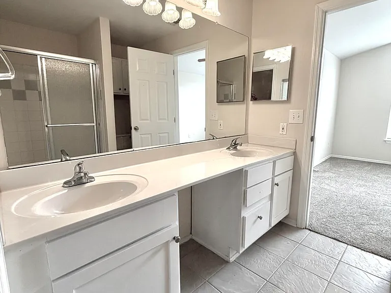 13810 Sutton Park Dr #320 — Photo 17