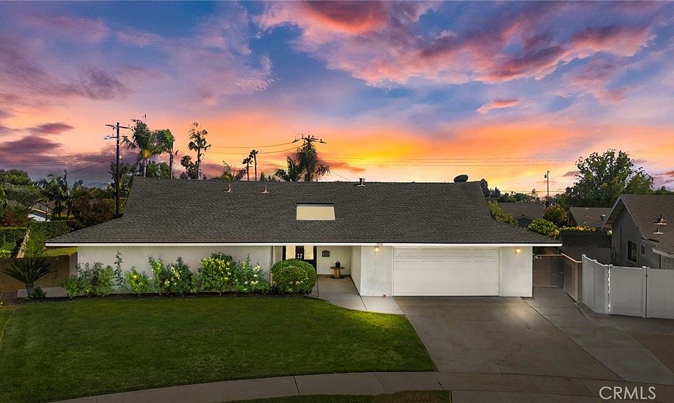 1st image of 926 Skymeadow Dr