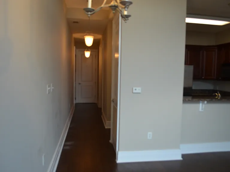 121 E McBee Ave — Photo 8