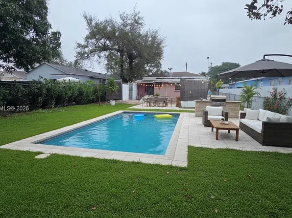 2764 NW 31st St, Miami, FL 33142