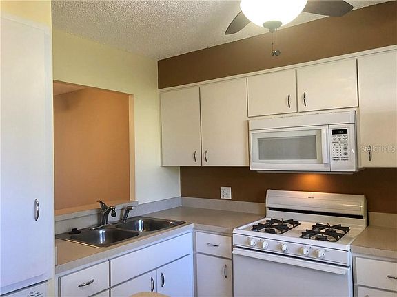 4th image of 1505 Flint Dr W