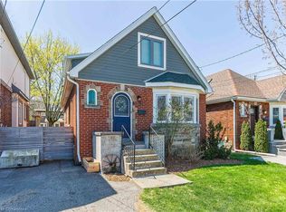 17 Edgevale Rd, Hamilton, ON L8S3P1