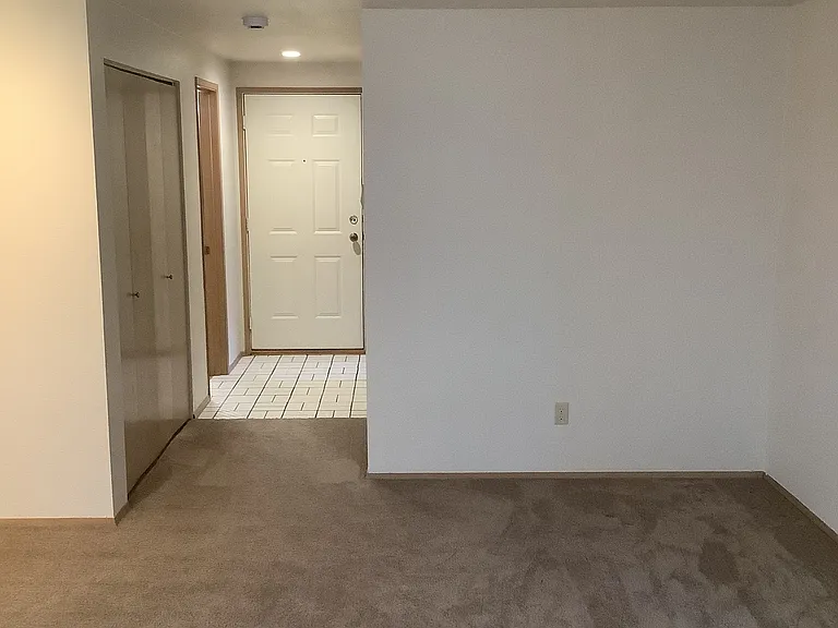 2356 Yale Ave E #6 — Photo 10