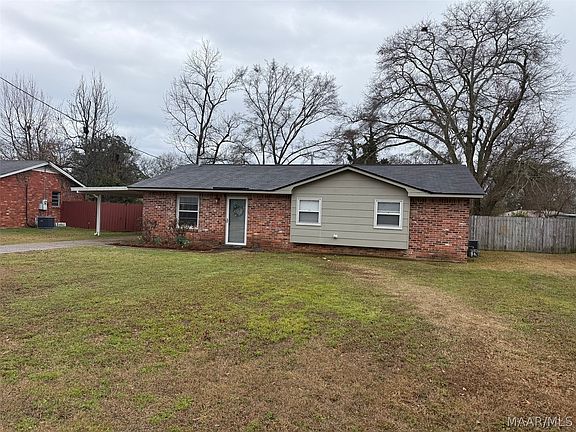 3rd image of 220 Radburn Way