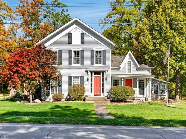 220 W Main St S, Amherst, OH 44001