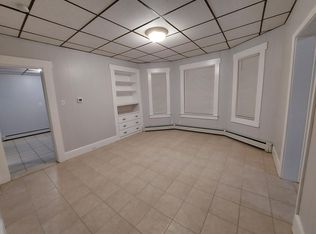 280 Farnham St #3, Lawrence, MA 01843