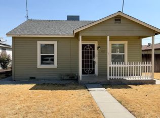 137 N H St, Exeter, CA 93221