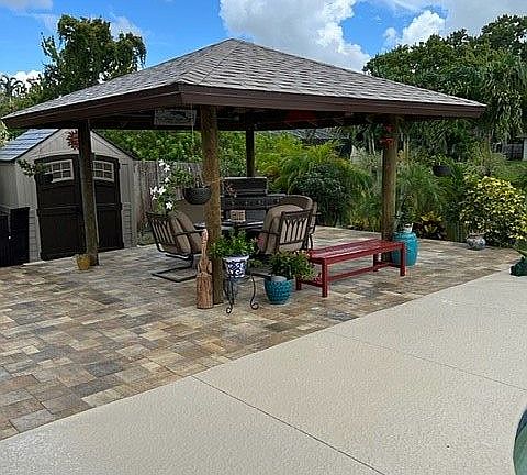 4th image of 740 Lynwood Ct
