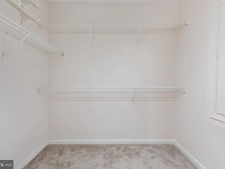 1705 Lake Shore Crest Dr #25 — Photo 15