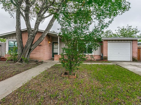 3rd image of 538 Lanark Dr